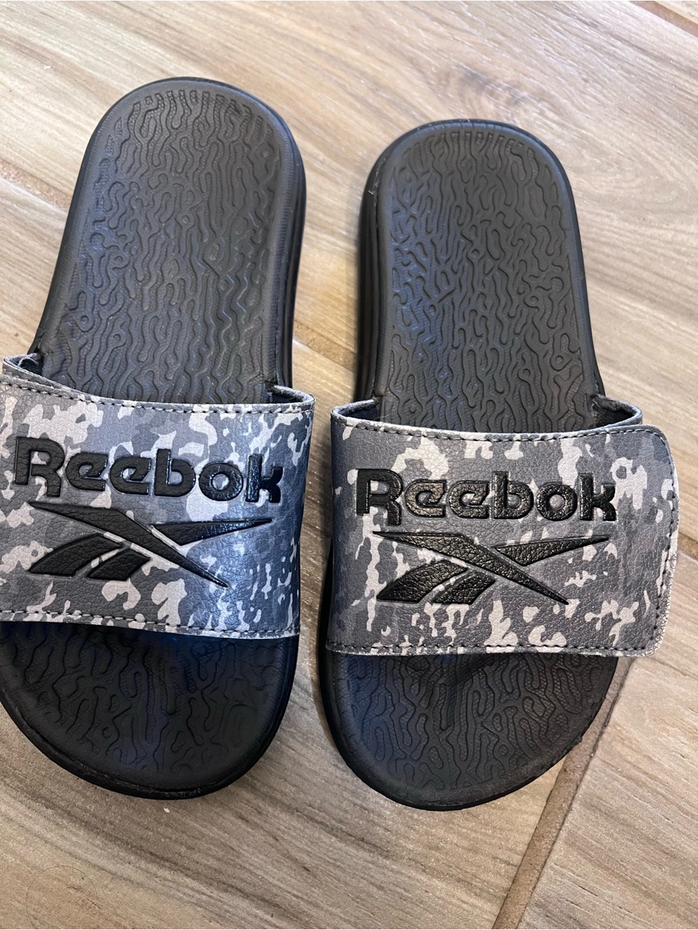 Reebok Kids Gray Camo Slide Sandals